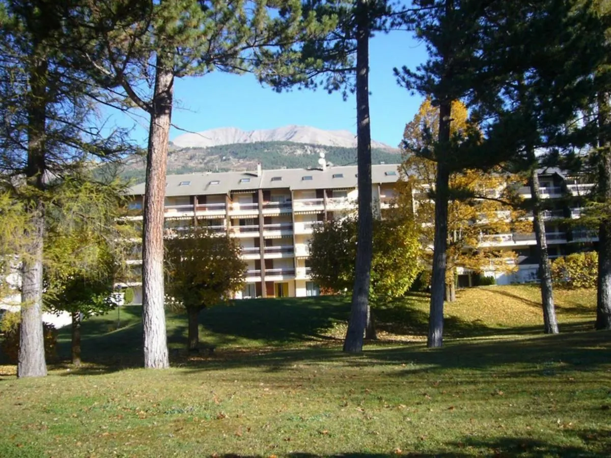 T2 Calme Avec Terrasse A Barcelonnette - Fr-1-165A-99 Apartment